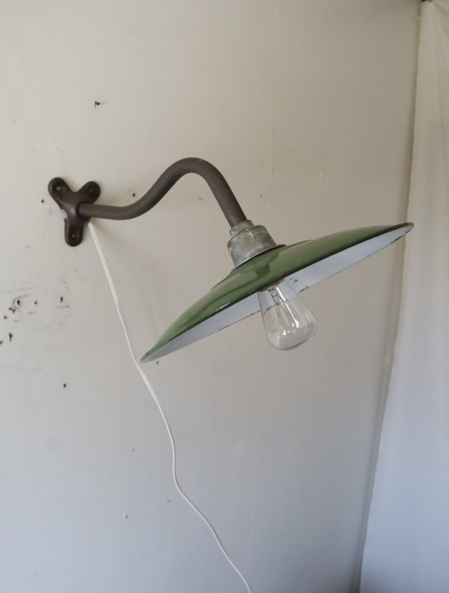 画像9: No.192　琺瑯シェードのブラケットライト (9)