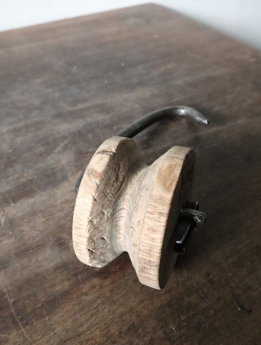 画像23: No.195　ピューター漏斗と滑車のペンダントライト(φ11×h14cm) (23)