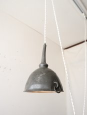 画像11: No.194　ピューター漏斗と滑車のペンダントライト(φ13.4×h17cm) (11)