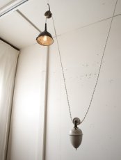 画像6: No.194　ピューター漏斗と滑車のペンダントライト(φ13.4×h17cm) (6)