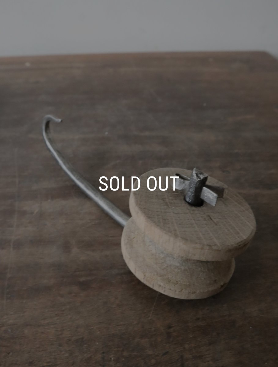 画像31: No.194　ピューター漏斗と滑車のペンダントライト(φ13.4×h17cm) (31)