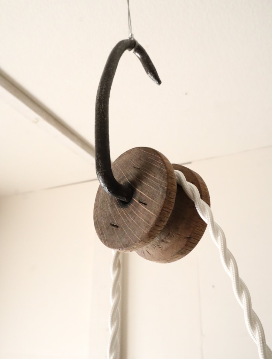 画像13: No.195　ピューター漏斗と滑車のペンダントライト(φ11×h14cm) (13)