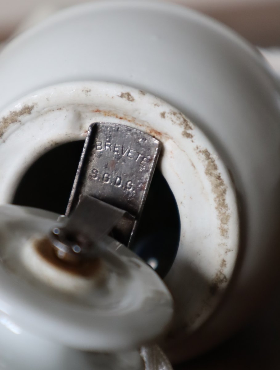 画像32: No.195　ピューター漏斗と滑車のペンダントライト(φ11×h14cm) (32)