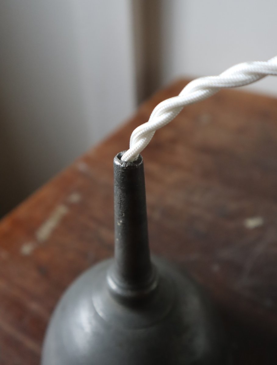 画像35: No.195　ピューター漏斗と滑車のペンダントライト(φ11×h14cm) (35)