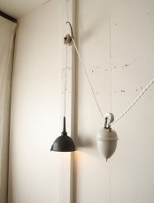 画像25: No.194　ピューター漏斗と滑車のペンダントライト(φ13.4×h17cm) (25)