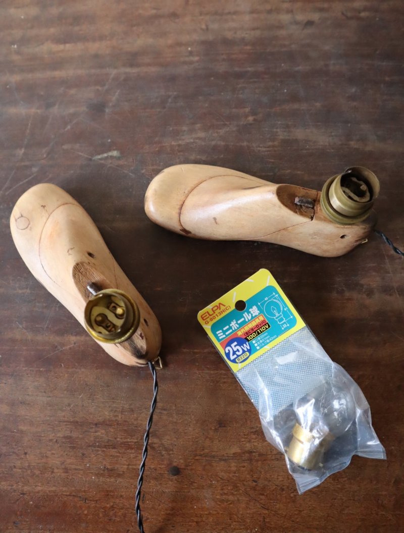 画像3: No.212 靴の木型の2wayライト(右)