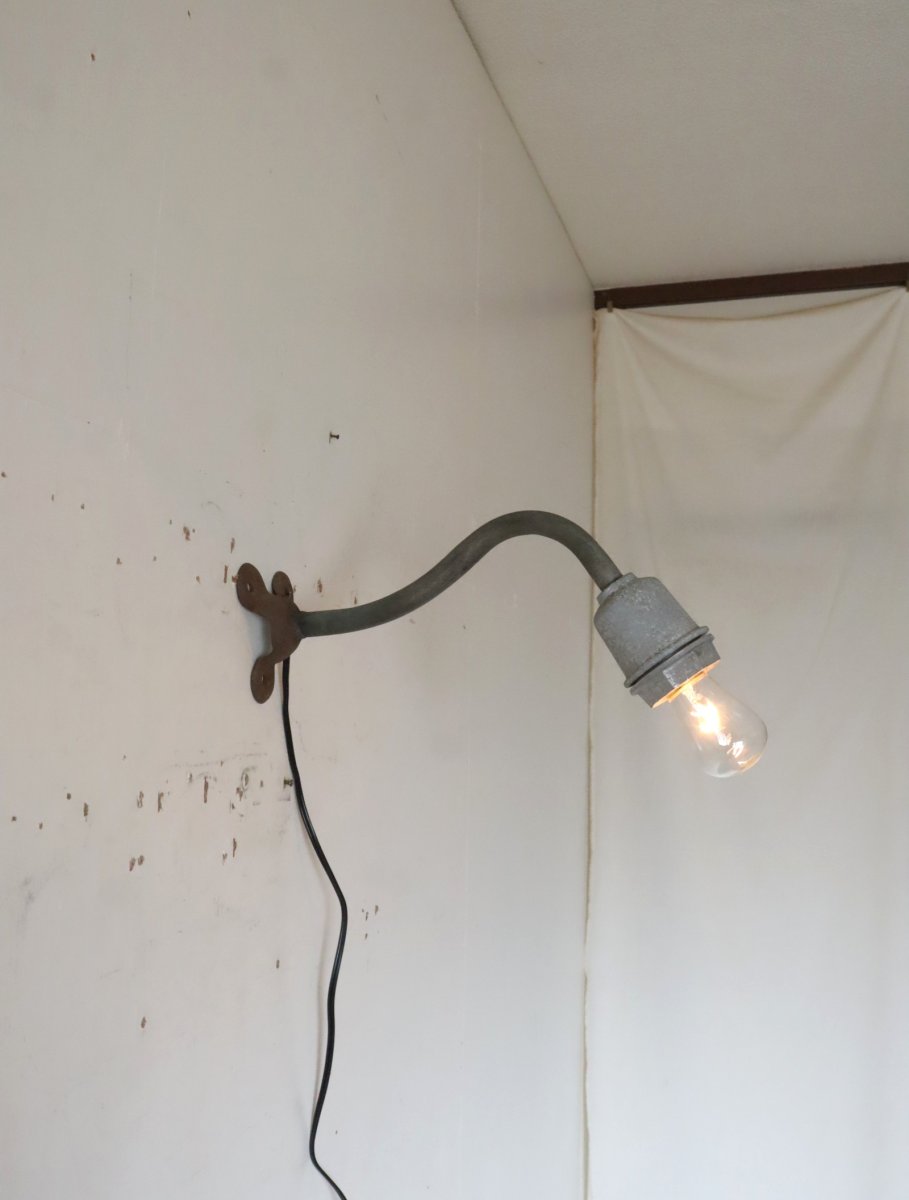 画像22: No.215　ガード付きブラケットライト (22)