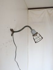 画像13: No.215　ガード付きブラケットライト (13)