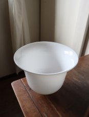 画像26: No.219　ベル型乳白ガラスのペンダントライト(コード白色) (26)