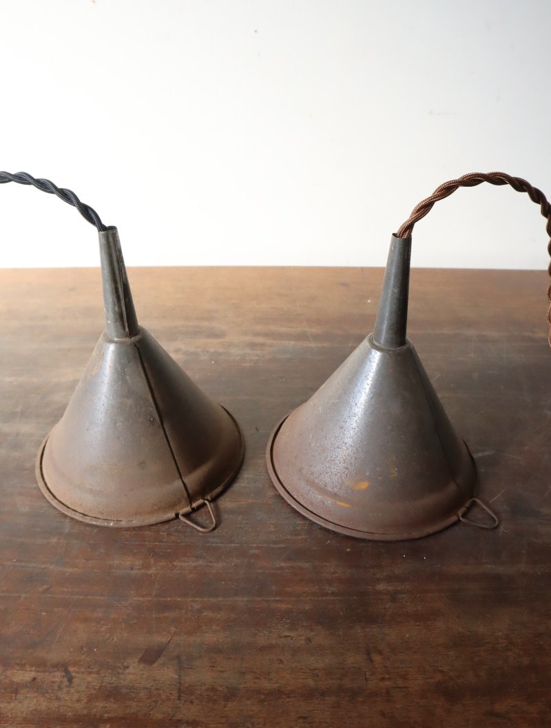 画像2: No.221 フランス・ブリキ漏斗のペンダントライト