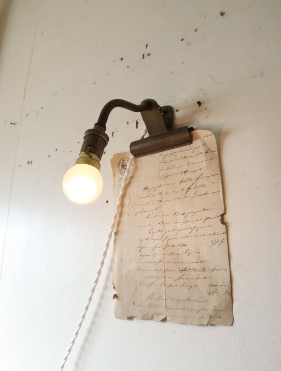 画像1: No.228　アーム付きソケットとコンドル印のクリップのランプ(E) (1)